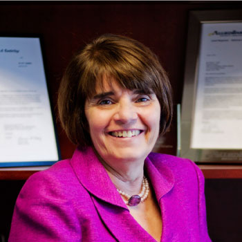 Marian Ryan '76 Marian Ryan '76